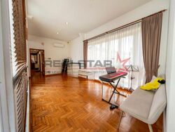 Barker Road (D11), Semi-Detached #458796941